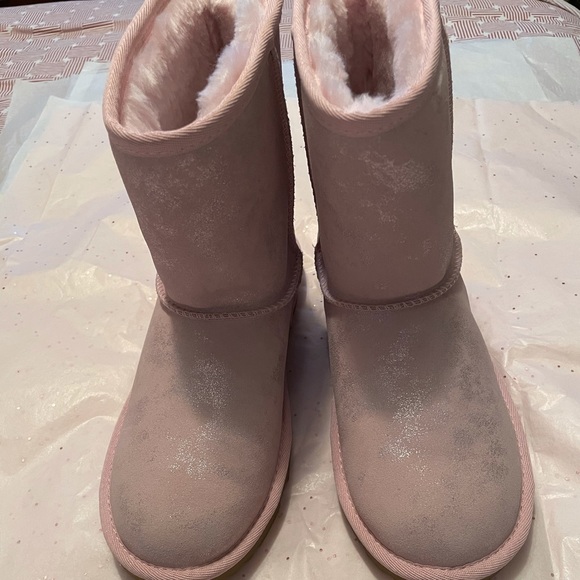 UGG Other - Ugg boots for big girls